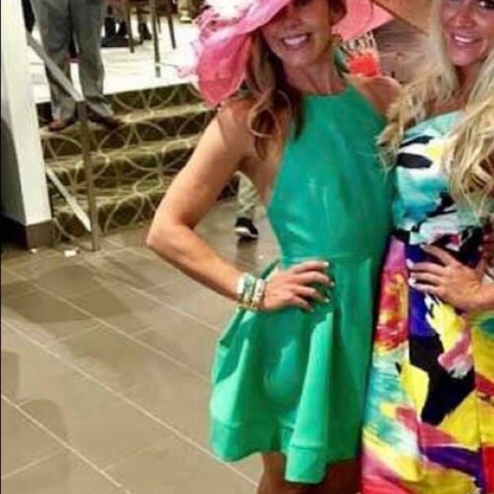 Mint green dress, ties at the neck to make a bow